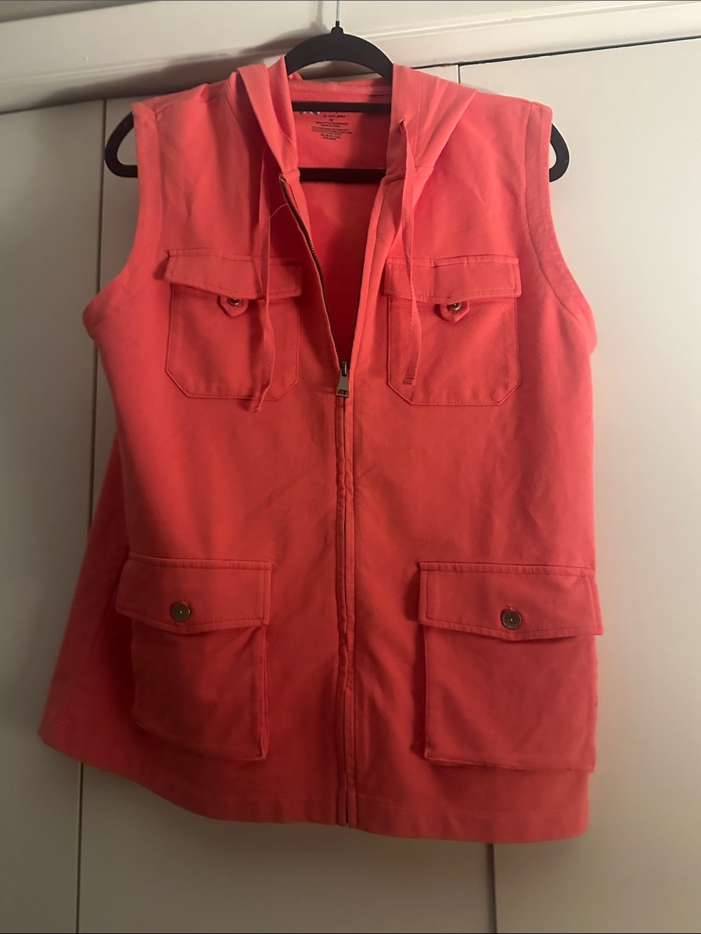 Summer Sleeveless Zip Up